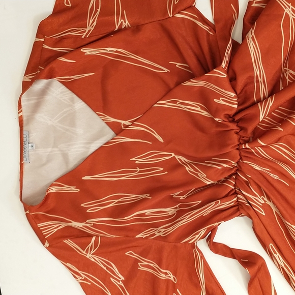 Diarrblu Wrap Dress Wide Flare Skirt Made in Senegal Soft Fabric Feminine Flirty - Picture 10 of 10